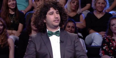 Kim Milyoner Olmak İster'de Coronavirüs Nedeniyle Seyirci Jokeri Yerine Uzman Jokeri Ayda Ayten Getirildi