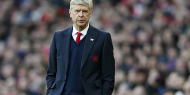 Arsene Wenger Hayranı Taraftarın Şanssız Anı!