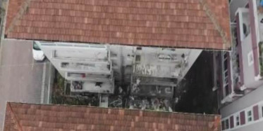 Avcılar'da Bina Balkonu Çöktü!