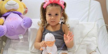 Ayda ile Annesinin Enkaz Altındaki Diyalogları Yürek Burktu