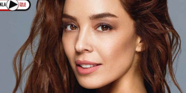 Azra Akın’dan Romantik Paylaşım