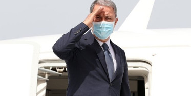 Bakan Akar Libya'da Görevli Mehmetçik ile Bir Araya Geldi