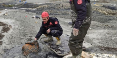 Polisten Kaçtı Batağa Saplandı