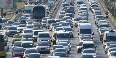 Bayram Tatilinin Bitmesiyle İstanbul'da Trafik Yoğunluğu Başladı! O Anlar Havadan Görüntülendi