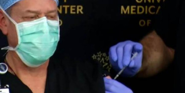 ABD'de Aşı Uygulama Görüntülerinin Sahte Olduğu İddia Edildi