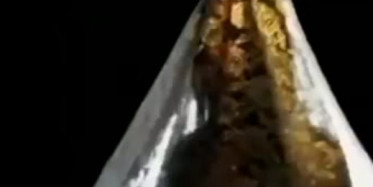 Eşini Makyajsız Görünce Boşadı!