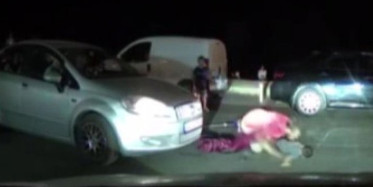 Beylikdüzü’nde korkutan kaza: Bir anda yola fırlayan çocuğa araba çarptı