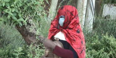 Beyoğlu'ndaki Gizemli Kadın 5 Gündür Hareket Etmiyor!