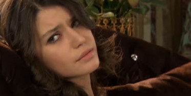 Bihter Nihal'in Gelinliğini Görüyor