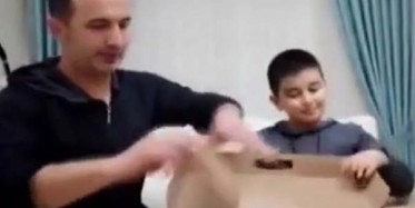 Çengelköy'de Çocuklarına Bilgisayar Sipariş Ettiler Kitap Geldi