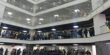 Binlerce insan mahkemeye akın etti! İkinci duruşma gecikmeli başladı: İstanbul'da Eros için adalet aranıyor!