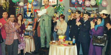 Bir Demet Tiyatro Yeni Bölümü Olan 32 - 33. Bölümde Neler Yaşanacak? 