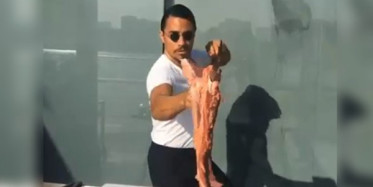Nusret'in Bu Videosu Bir Günde 5 Milyon Kez İzlendi!