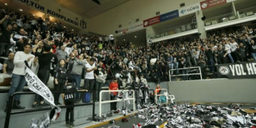 Beşiktaş Taraftarından Yürek Sızlatan Hareket