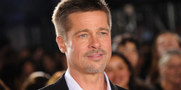 Brad Pitt Tekerlekli Sandalyeye Düştü!