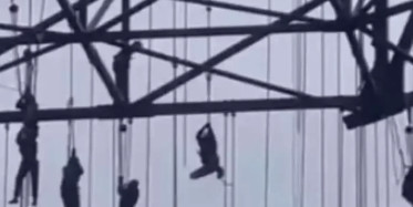 Brezilya’da inşaat iskelesi çökünce işçiler 150 metre yüksekte asılı kaldı!