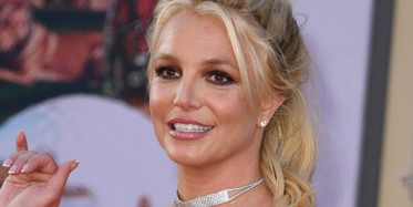 Britney Spears Dans Ederken Ayağını Kırdı