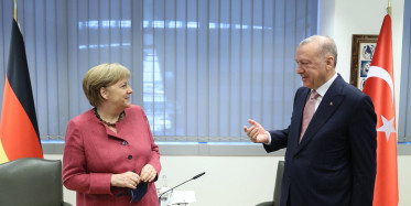 Brüksel'de Temaslar Devam Ediyor! Cumhurbaşkanı Erdoğan Merkel ile Görüştü