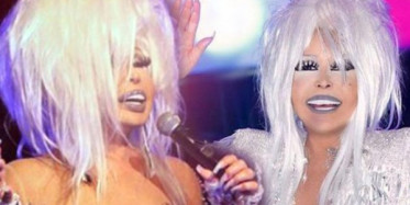 Bülent Ersoy Sahnede Göbek Attı