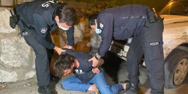 Bursa’da Boş Yolda Kaza Yapan Sürücü Polislere Direndi