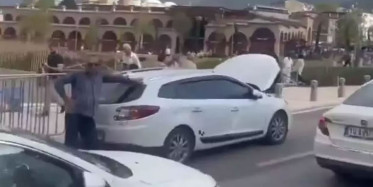 Bursa’da ilginç görüntü: Park yasağını delmek için akla hayale gelmeyen bir yol izlediler!