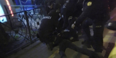 Bursa’da Kısıtlama Saatlerinde Polise Saldırı Anları