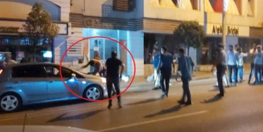 Bursa'da Bir Kişi Eski Eşine ve Polis Baltayla Saldırdı