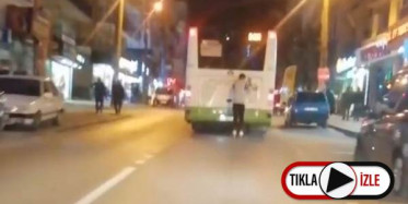 Bursa'da Bir Gencin Tehlikeli Paten Yolculuğu