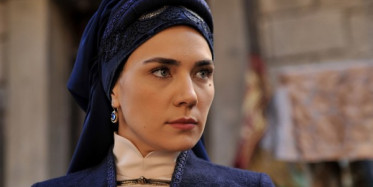 Alişan'ın Eşi Buse Varol Ve Gazeteci Ali Eyüboğlu Arasında Yaşanan Gerginlik