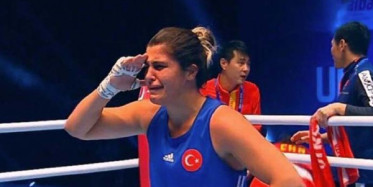 Busenaz Sürmeneli Altın Madalyayı Kazandı Selam Durdu