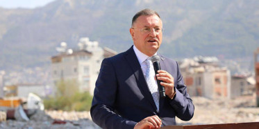 CHP'li Lütfü Savaş'a mtiingde saldırdılar: Lütfü Savaş konuyla ilgili açıklama yaptı