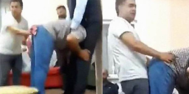 Erkeklerin Bir Odaya Toplanıp Seks Eğitimi Verdikleri Görüntüler Tepki Topladı!