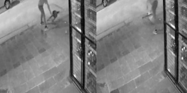 Çöp Kovasıyla Kavga Eden Adam Kameralarda