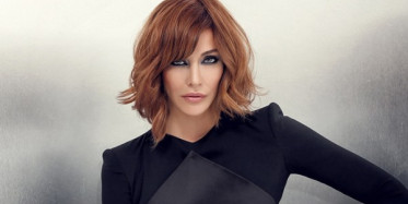 Deniz Akkaya Küvet Pozuyla Dikkat Çekti