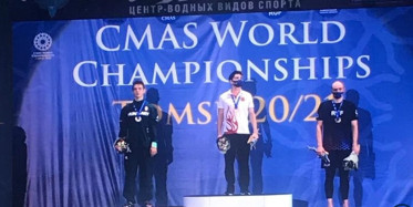 Derin, Rusya'da Tarih Yazdı! Paletli Yüzmede Dünya Şampiyonu Oldu
