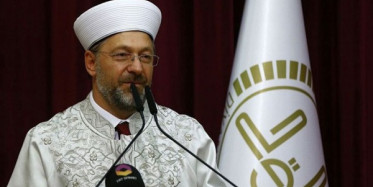 Diyanet İşleri Başkanı Erbaş'tan Tepki Çeken Ziyaret