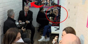 Dondurmacıda İlginç Anlar! Cumhurbaşkanı Erdoğan'ın Korumaları Bakın Ne Yaptı