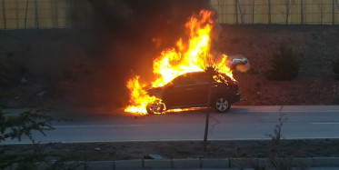 Düzce'deki Ağabey, Kız Kardeşinin Taciz Edildiği Gerekçesiyle Cip Yaktı