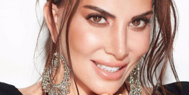 Ebru Yaşar, Instagram'da Konser Verdi