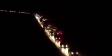 İzmir'de Deprem Sonrası Trafik Yoğunluğu oluştu