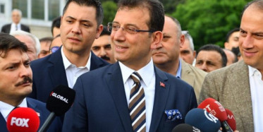 Beylikdüzü'nde Oturan Teyzeden Ekrem İmamoğlu'na Çok Sert Eleştiri