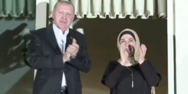 Cumhurbaşkanı Erdoğan'dan Sağlık Personeline Alkışlı Destek