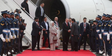 Cumhurbaşkanı Erdoğan Pakistan Başbakanı İmran Han Tarafından Resmi Törenle Karşılandı