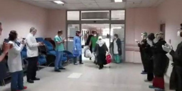 Erzurum'da Covid-19’u Yenenleri Alkışlarla Taburcu Ettiler