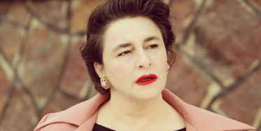 Esra Dermancıoğlu Öyle Bir Dans Etti ki, Ünlü Camiası Bile Tepki Gösterdi!