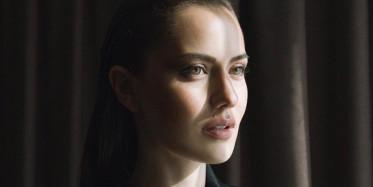 Fahriye Evcen, Oğlu Karan'a İngilizce Şarkı Söyledi