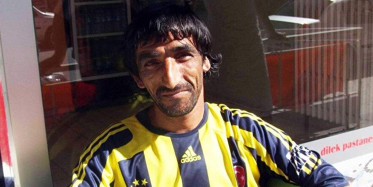 Fenerbahçe amigosu Galatasaray bayrağını indirmek için 29. kata çıktı