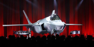 Türkiye İlk F-35'i Teslim Aldı! Tören Gururlandıran Detay