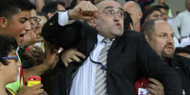 Abdurrahim Albayrak, Fenerbahçeli Taraftara Ana Avrat Sövdü!