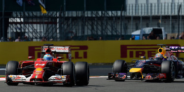 Formula 1'de Britanya Yarışında Korkutan Kaza!